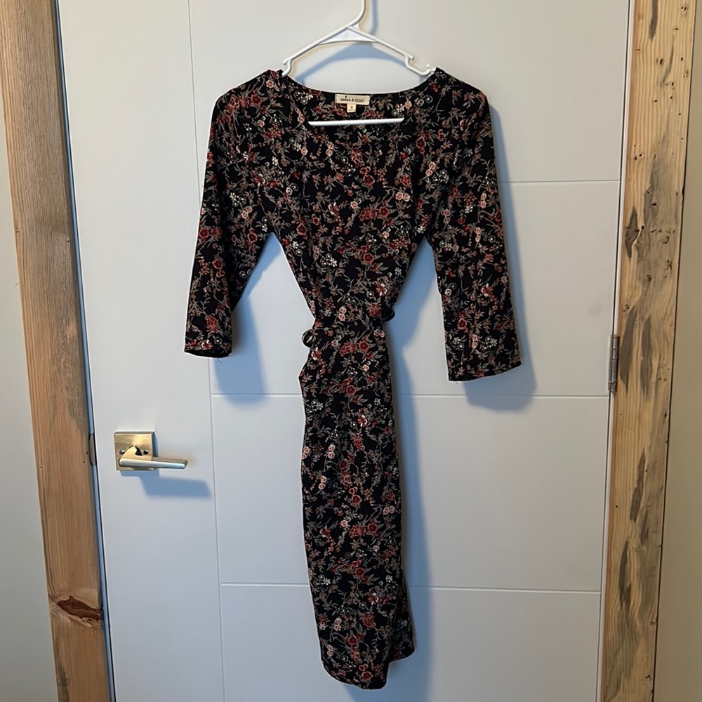 Cedar & Gold Front/Back Tie Dress